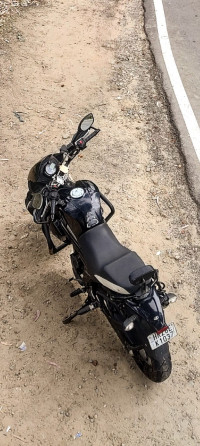 Mahindra Mojo 300 ABS BS6