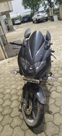 Bajaj Pulsar 220F 2015 Model