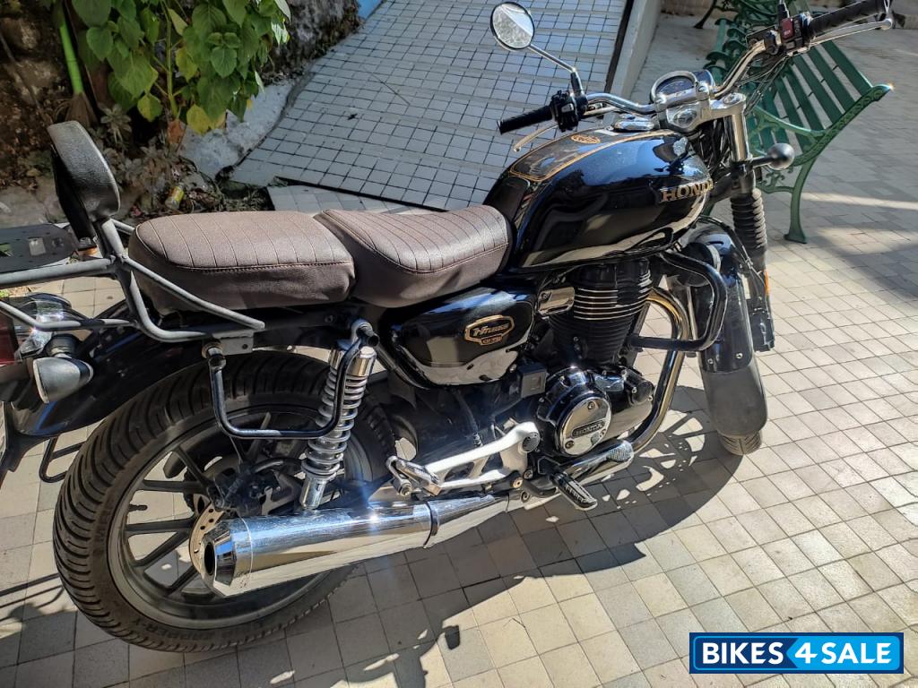 Honda CB350 DLX Pro