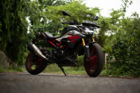 Limestone BMW G 310 R