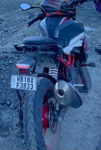 Limestone BMW G 310 R