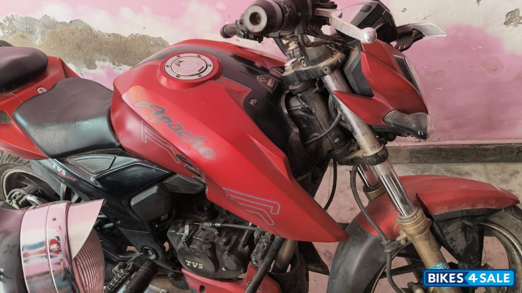 TVS Apache RTR 200 4V ABS