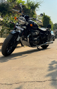 Royal Enfield Super Meteor 650 2023 Model