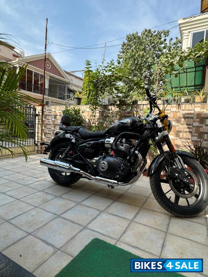 Royal Enfield Super Meteor 650