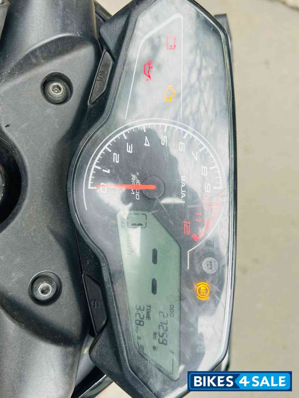 Bajaj Pulsar N250 Dual Channel ABS