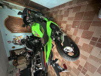 Kawasaki Ninja 400
