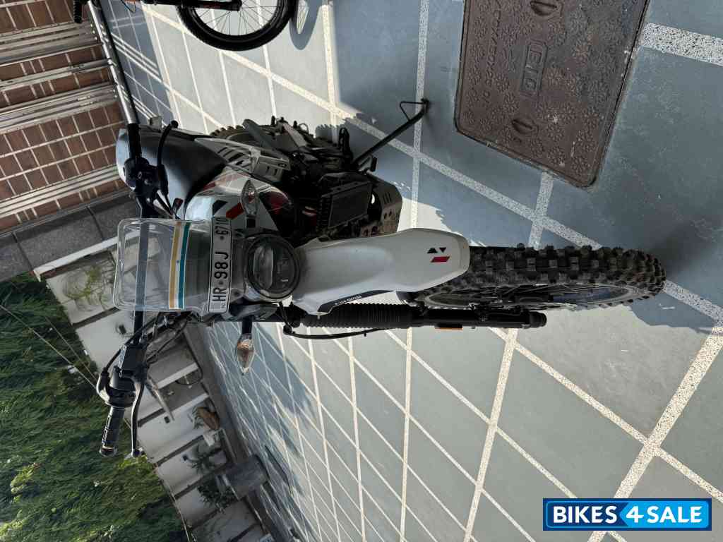 Hero Xpulse 200 4V Rally Edition