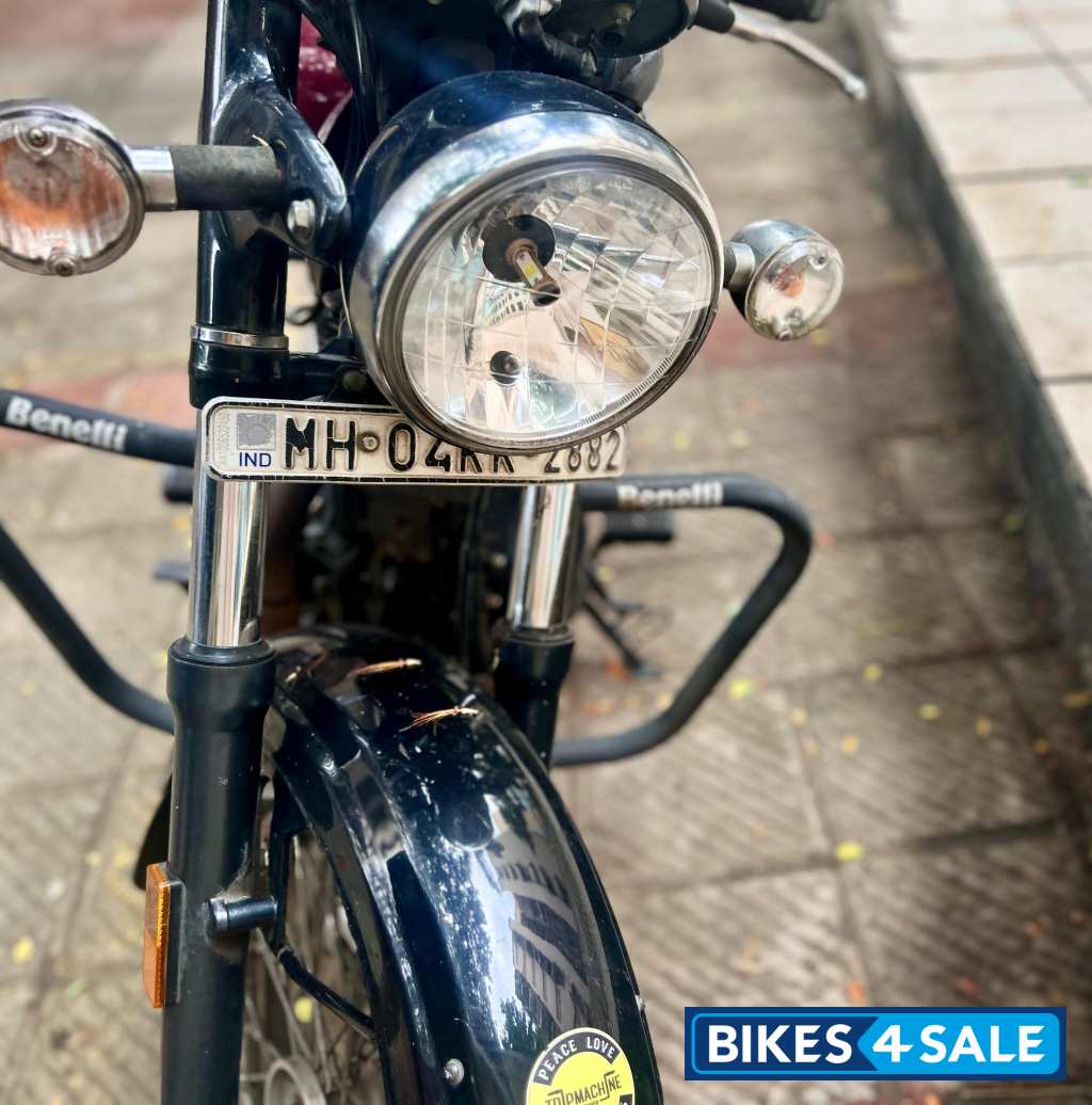 Red Benelli Imperiale 400