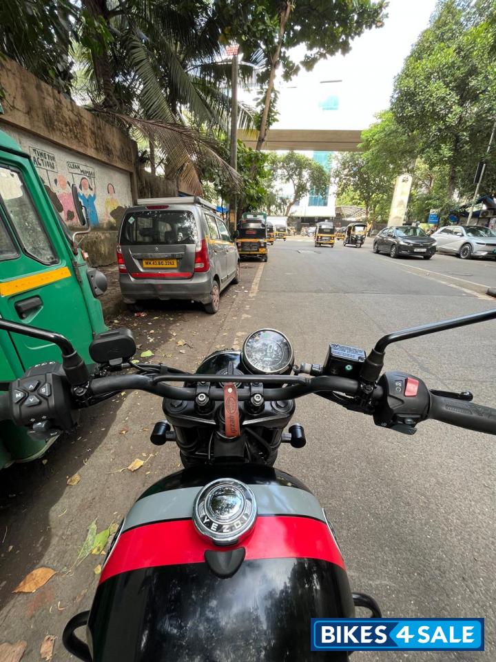 Black & Red Yezdi Scrambler Dual Tone