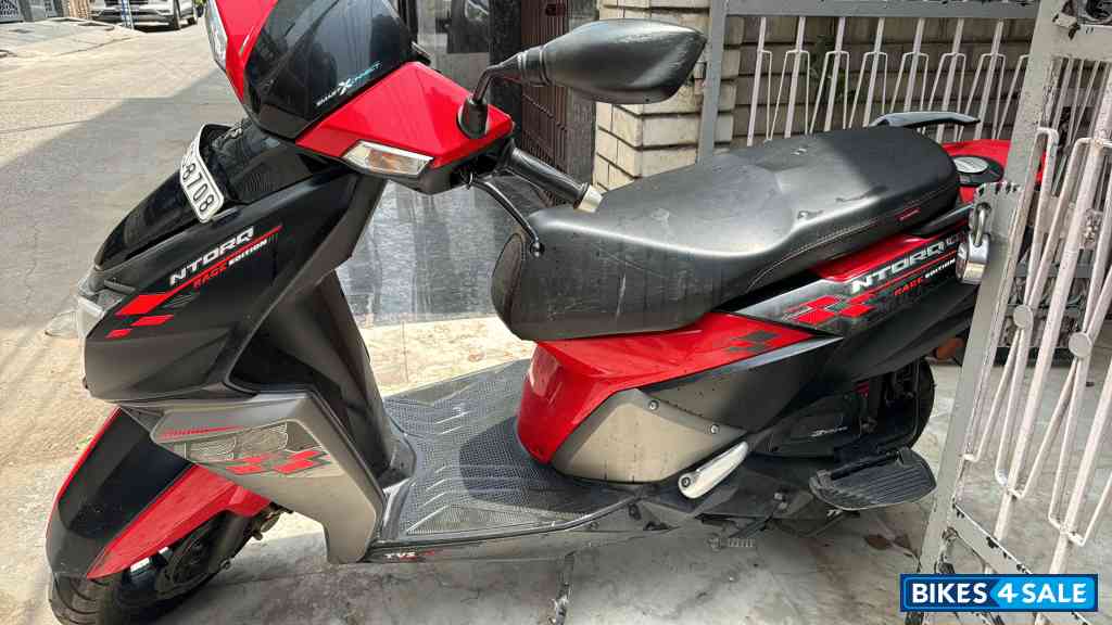 TVS NTORQ 125 Race Edition