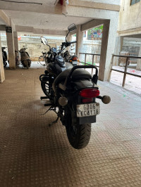 Bajaj Avenger 220 DTS-i