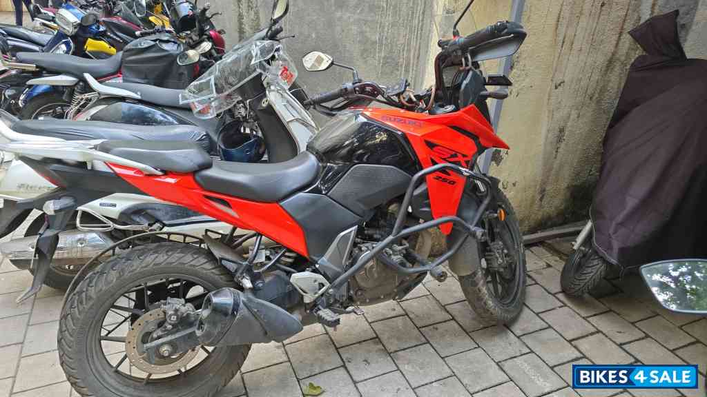 Suzuki V-Strom 250