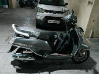 Silver Suzuki Access 125 CBS