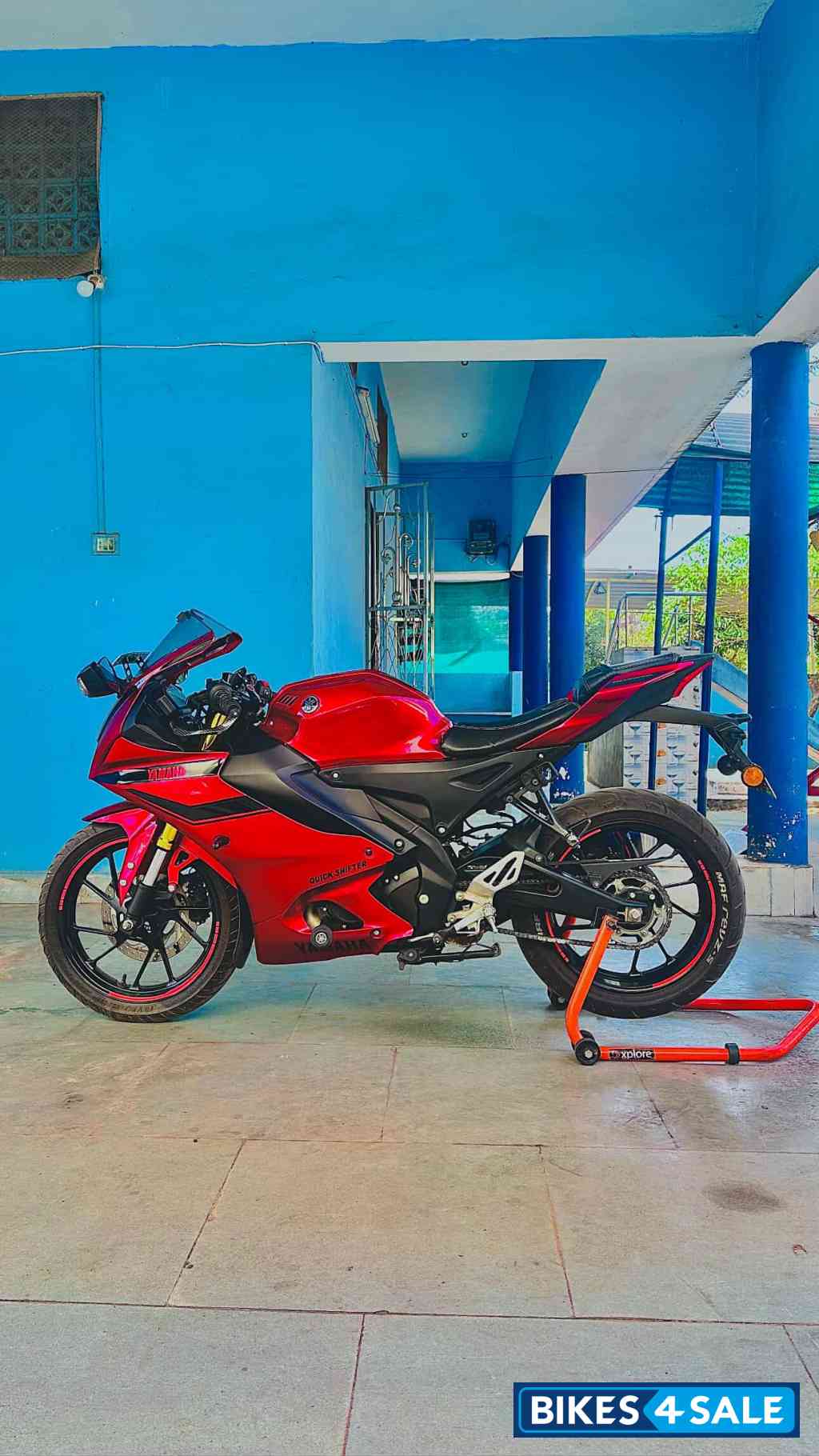Yamaha R15 V4