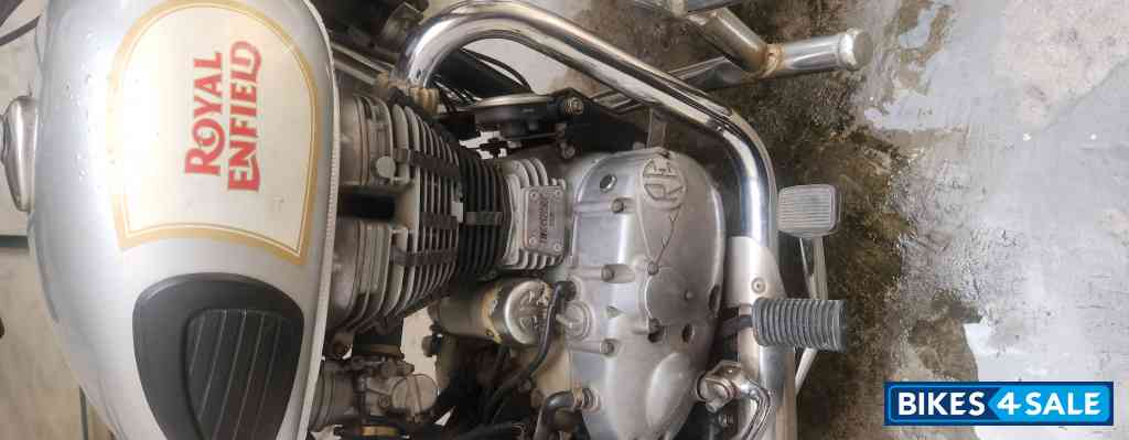 Royal Enfield Classic 350