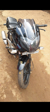Bajaj Pulsar 220F 2016 Model