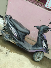 TVS Scooty Streak