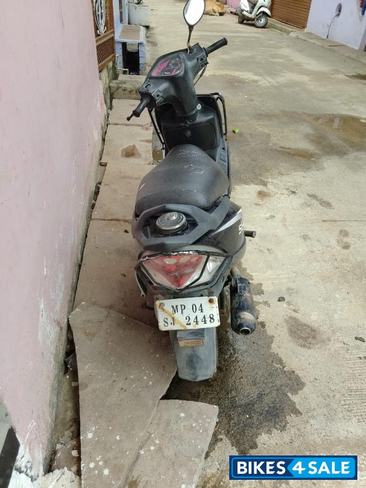 TVS Scooty Streak