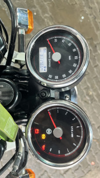 Ice Queen White Royal Enfield Continental GT 650