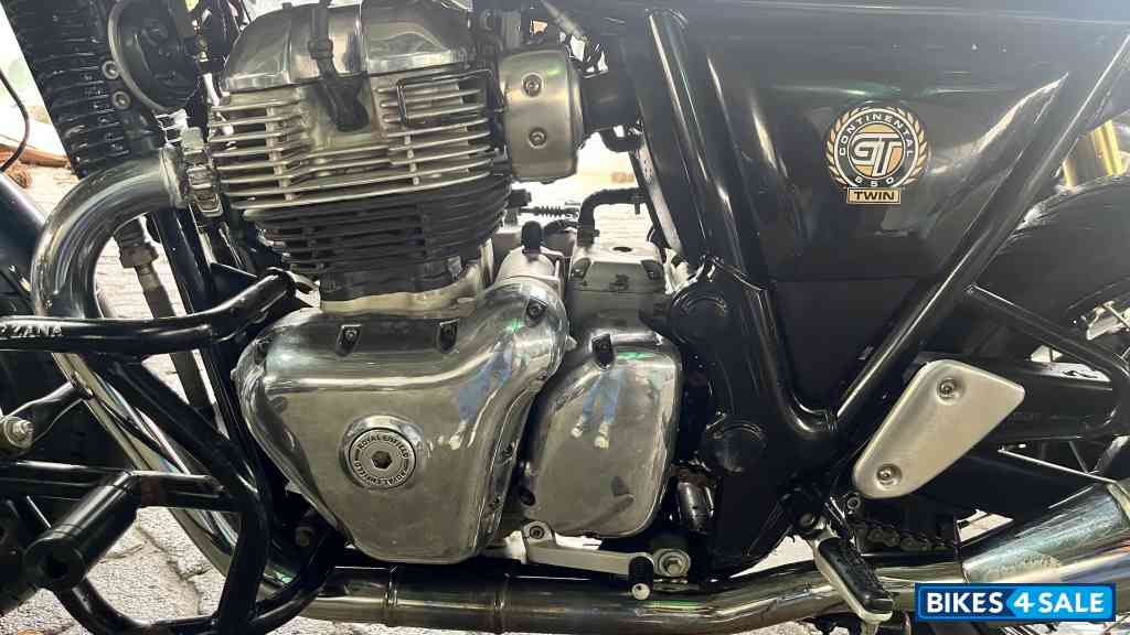 Ice Queen White Royal Enfield Continental GT 650