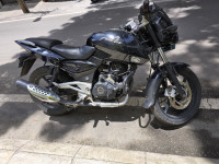 Black Bajaj Pulsar 180 DTSi
