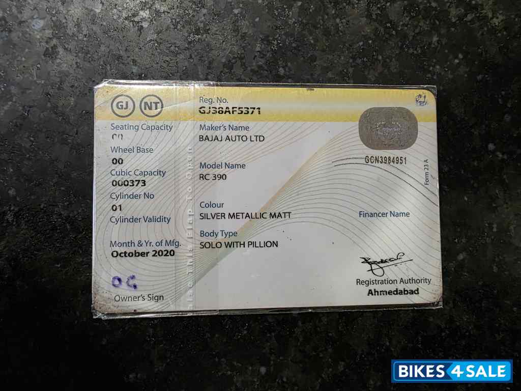 Silver Metallic Matt KTM RC 390 2020