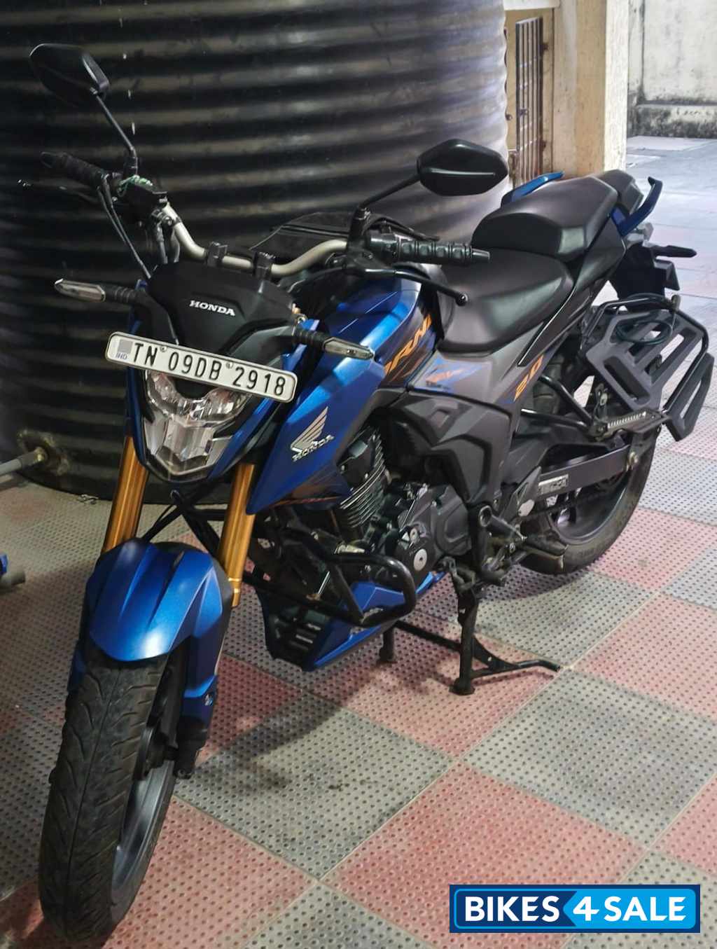 Honda Hornet 2.0