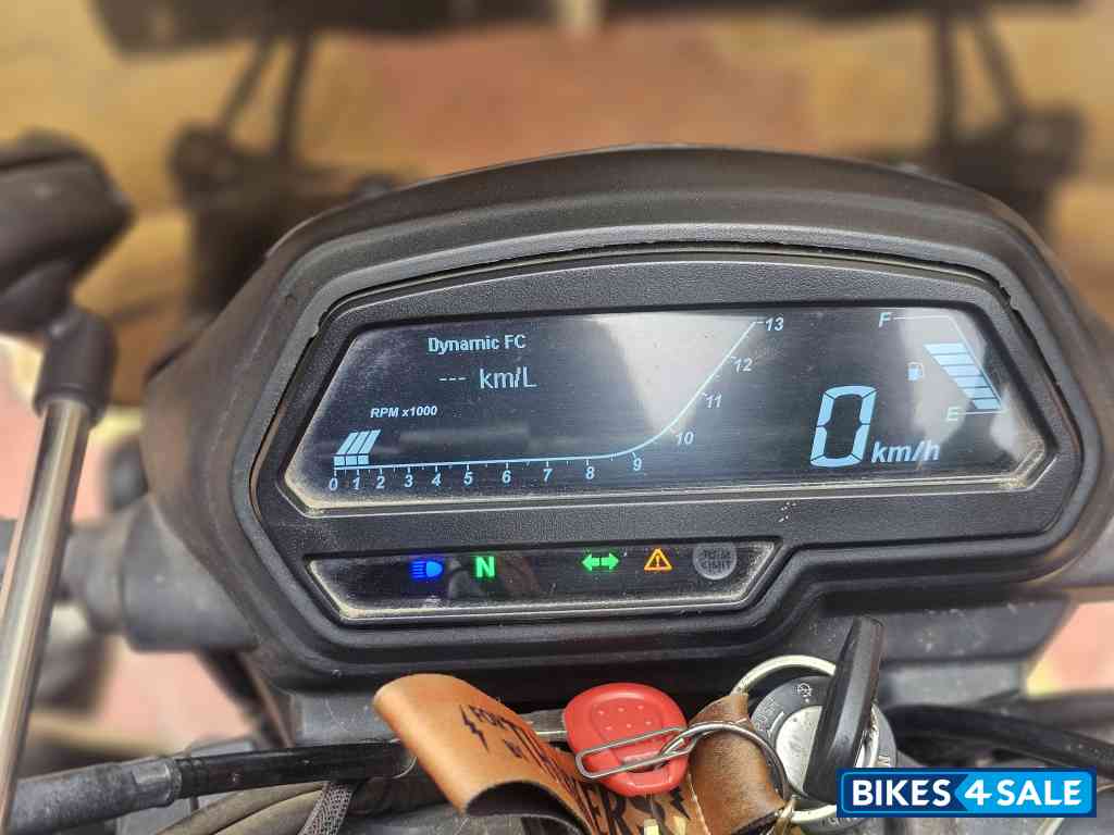 Bajaj Dominar 400 ABS BS6
