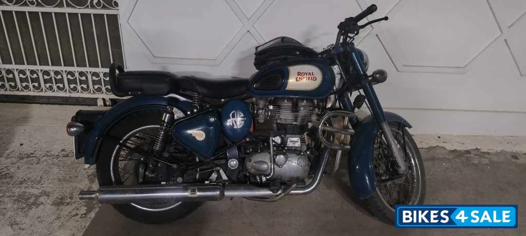 Lagoon Blue Royal Enfield Classic 350