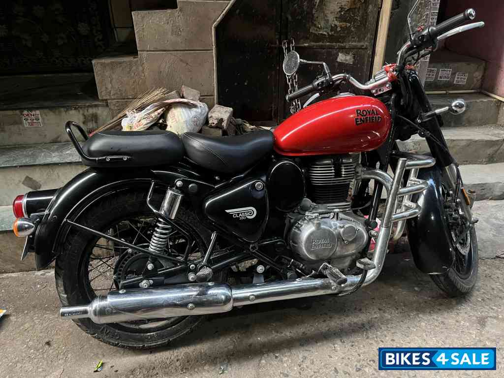 Royal Enfield Classic 350 2024