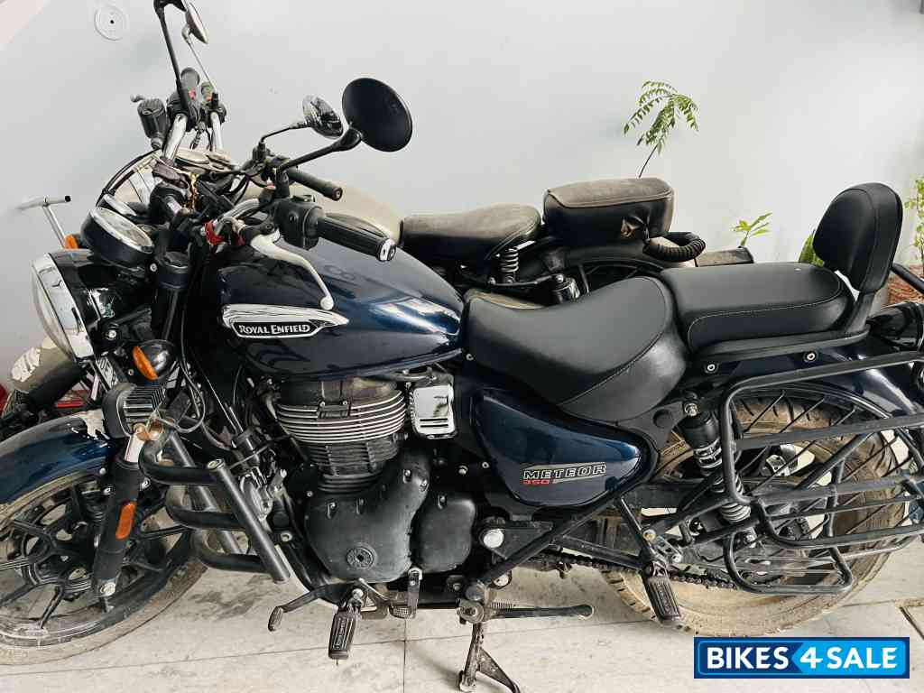Stellar Blue Royal Enfield Meteor 350