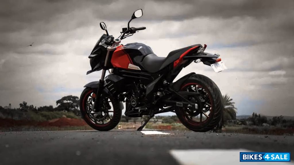 Black And Red Mahindra Mojo 300 ABS BS6