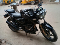 TVS Apache RTR 200 4V
