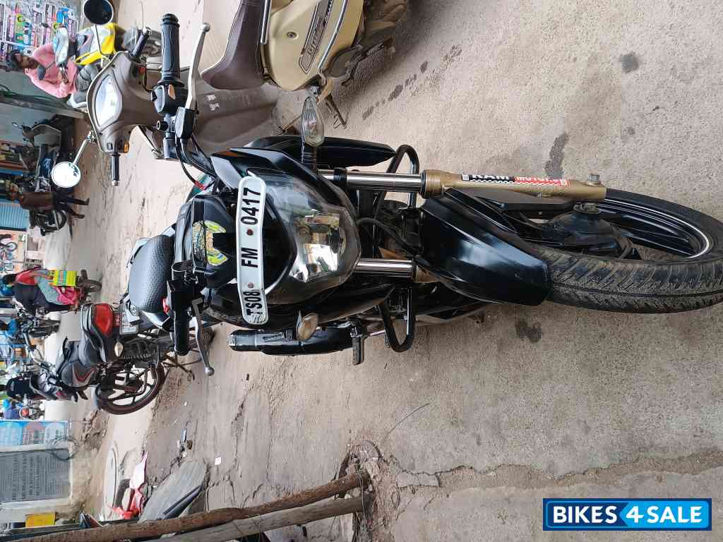 TVS Apache RTR 200 4V