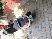 Pearl White Hero Destini 125