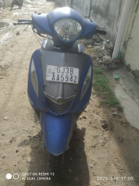 Blue Yamaha Fascino