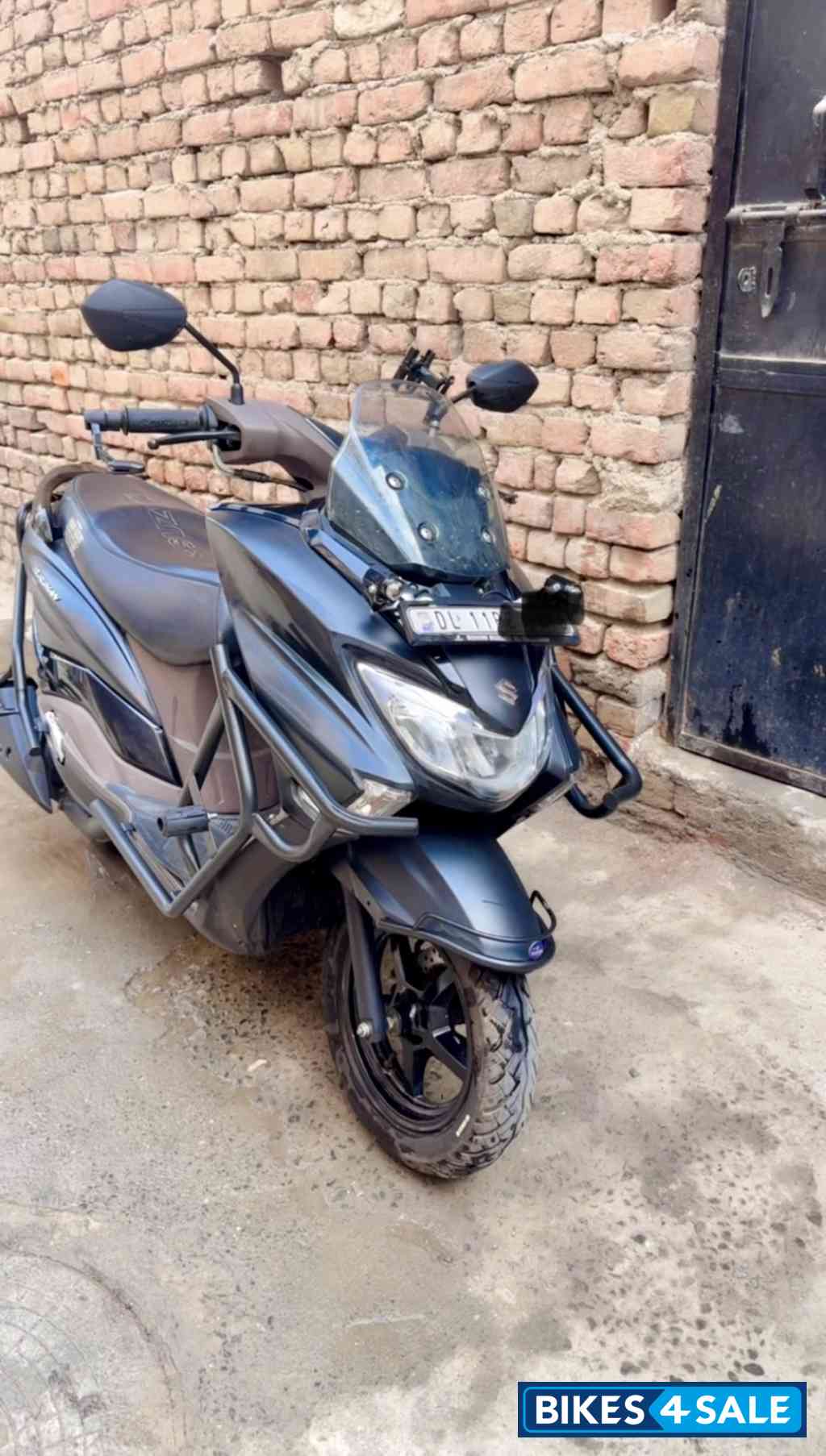 Suzuki Burgman Street Ride Connect Edition