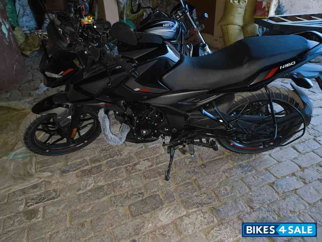 Bajaj Pulsar N160 Dual Channel ABS