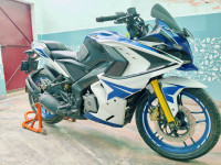 Bajaj Pulsar RS 200