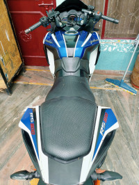 Bajaj Pulsar RS 200