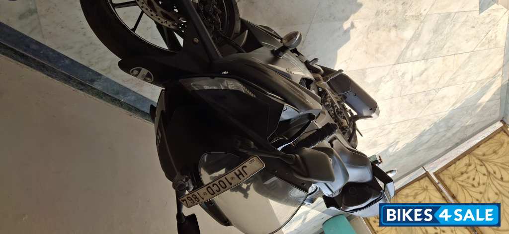 Dark Knight Yamaha YZF R15 V3