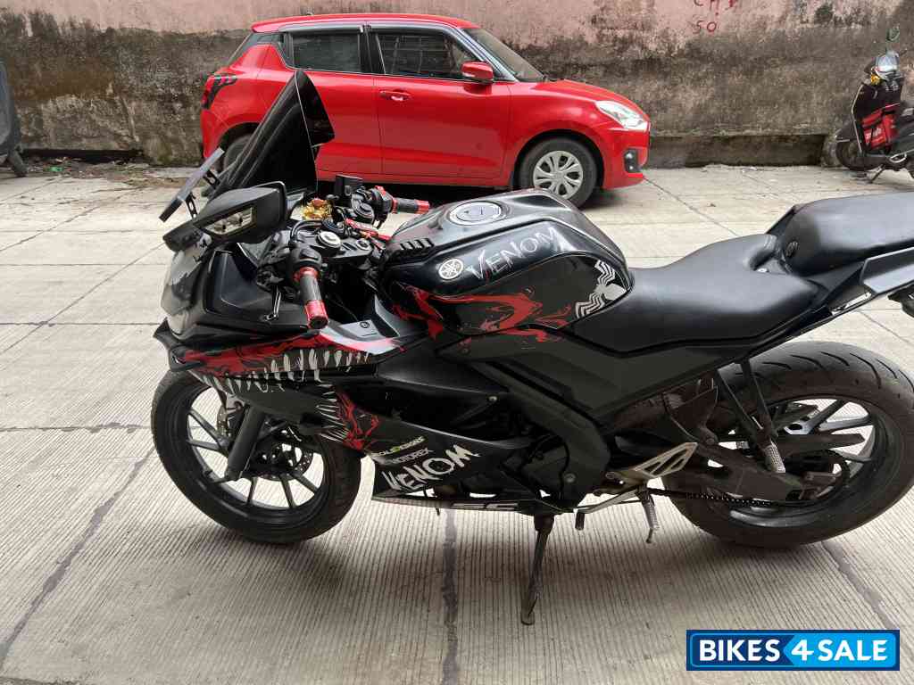 Matblack Yamaha YZF R15 V3 BS6