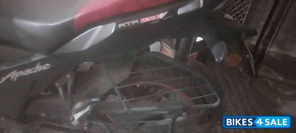 TVS Apache RTR 160 4V