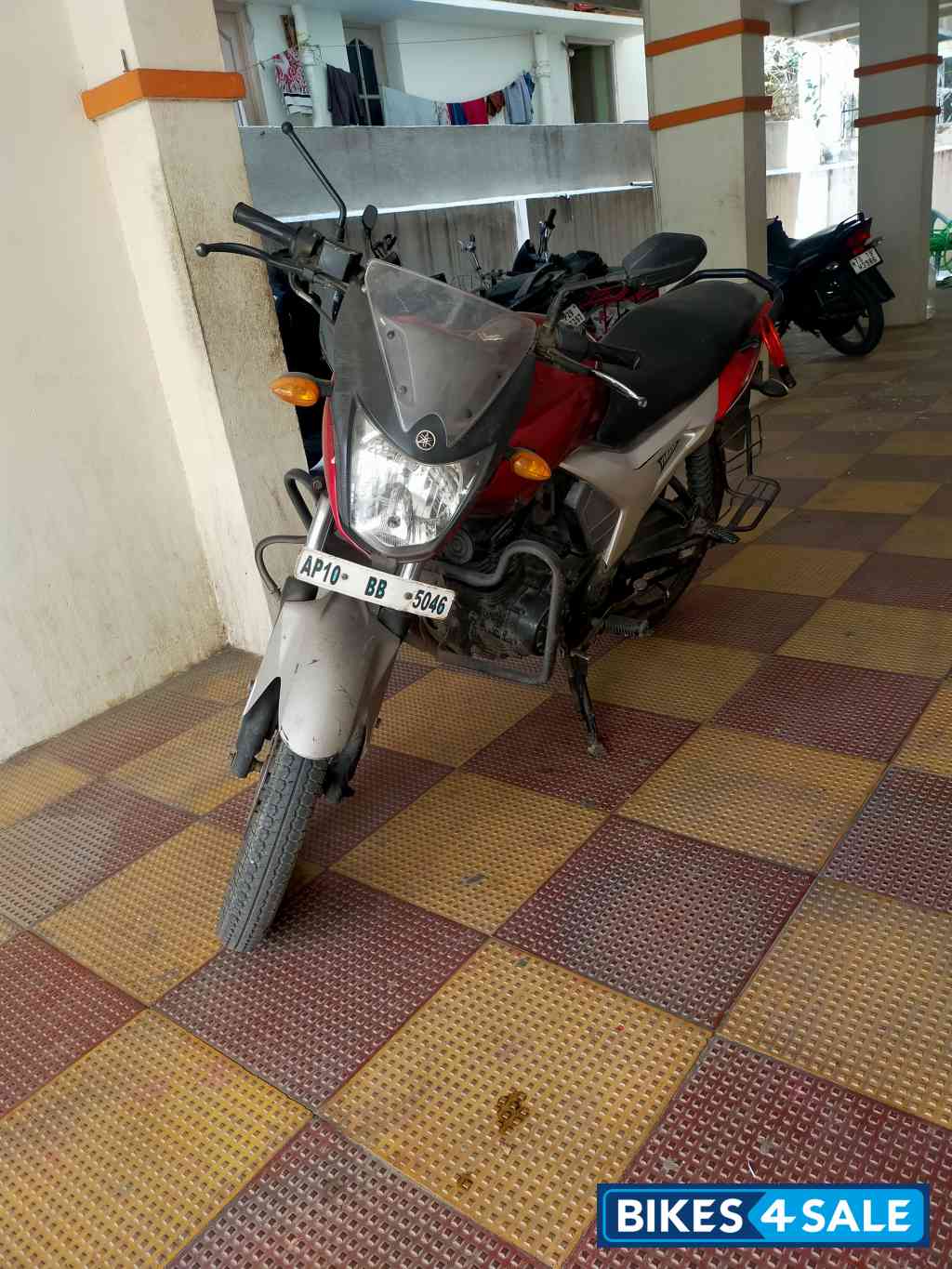 Yamaha SZ-R