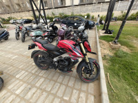 Racing Read Bajaj Pulsar NS400Z