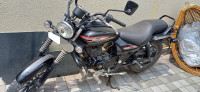 Bajaj Avenger Street 220