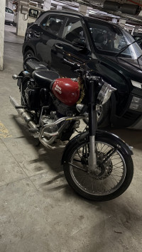 Royal Enfield Classic 350 Redditch Red