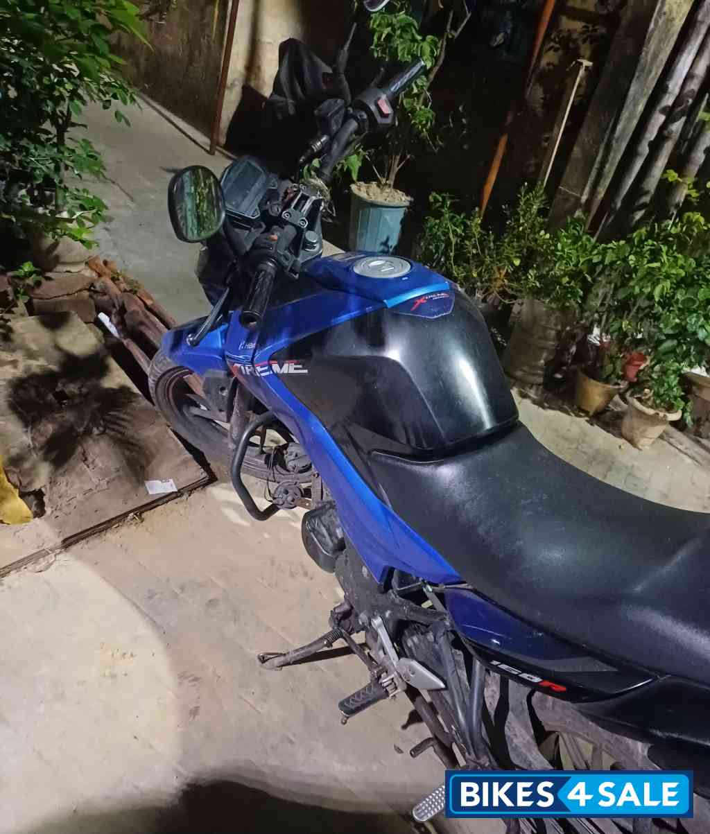 Blue Hero Xtreme 160R