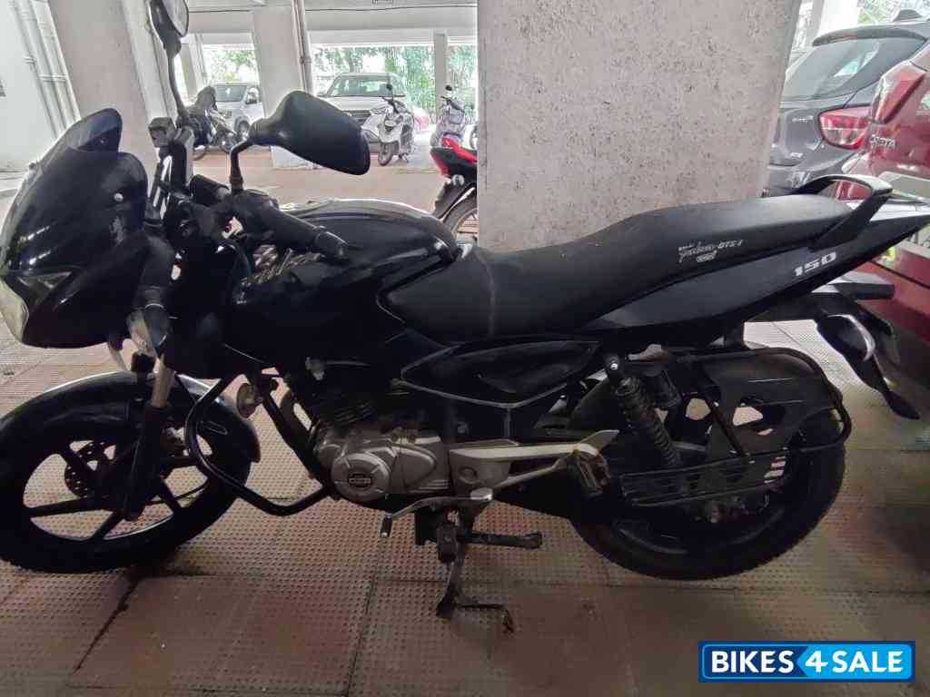 Bajaj Pulsar 150