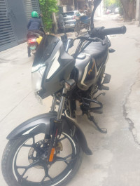 Charcoal Black Met Bajaj Platina ComforTec